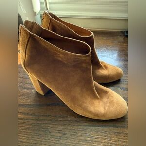 Aquazzura Brown Suede Brooklyn Ankle Length Boots Size 38.5  / 8.5